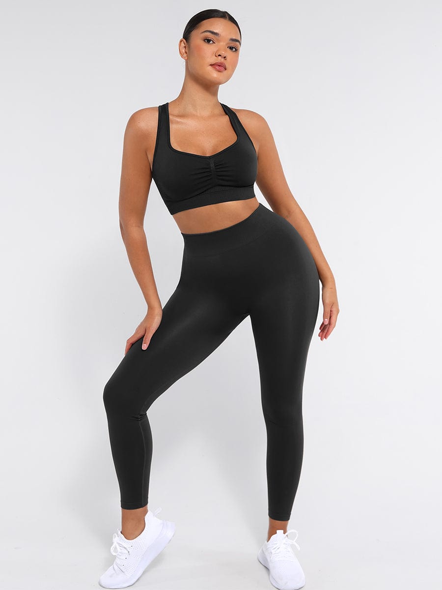 CurvedByOshun®  Seamless Full Zipper Running Top with Thumb Holes