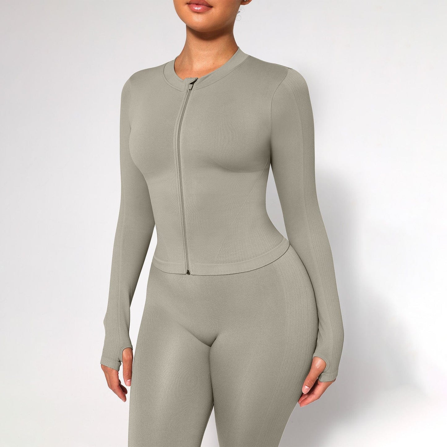 CurvedByOshun®  Seamless Full Zipper Running Top with Thumb Holes